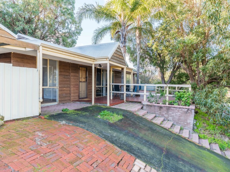 6 Burcham Drive, Binningup WA 6233