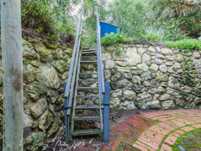 6 Burcham Drive, Binningup WA 6233