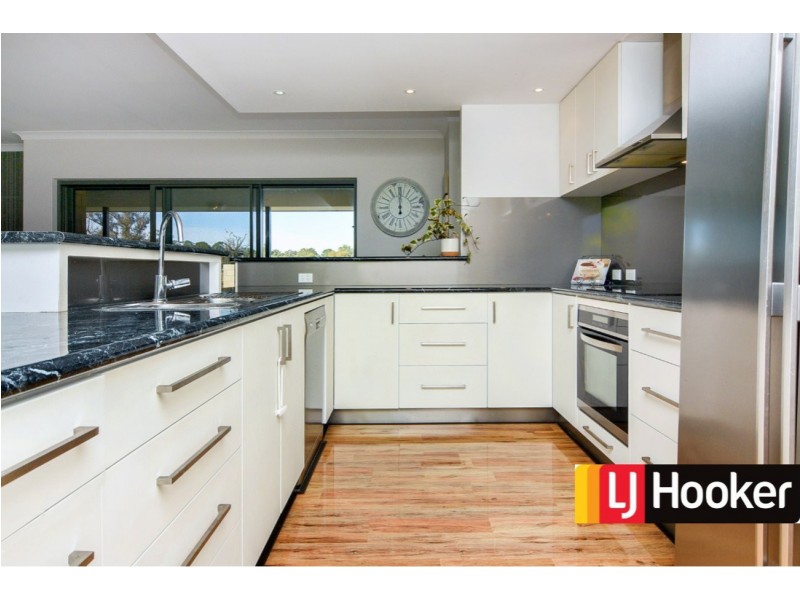 33 Ewing Road, Allanson WA 6225