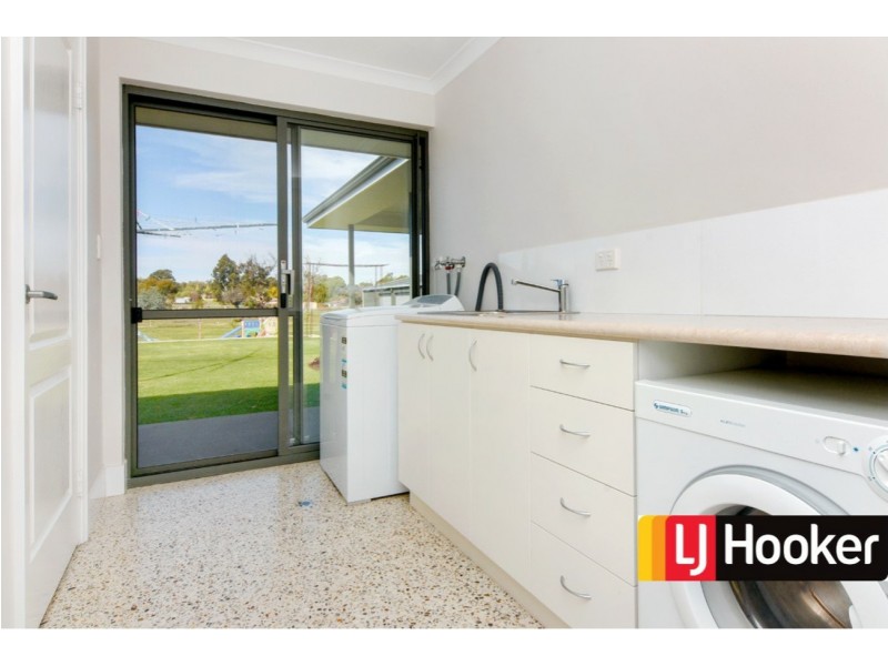 33 Ewing Road, Allanson WA 6225