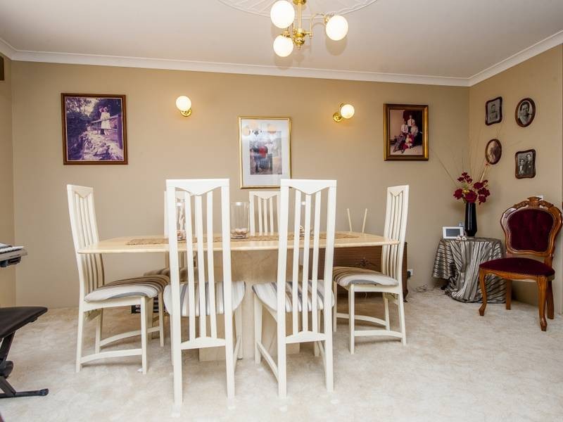 95 Lucy Victoria Avenue, Australind WA 6233