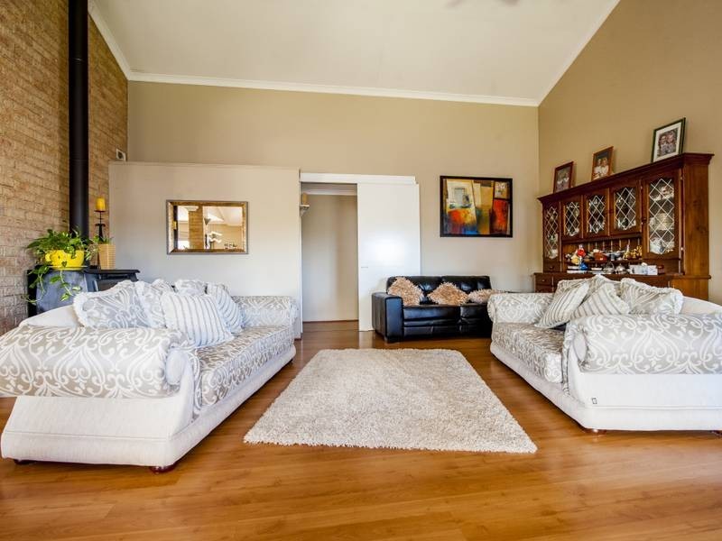 95 Lucy Victoria Avenue, Australind WA 6233