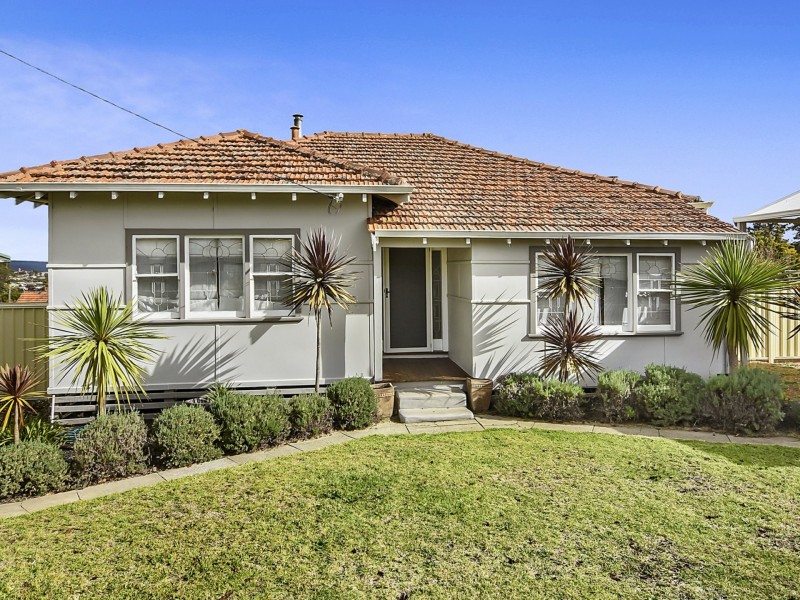 13 View Street, Collie WA 6225