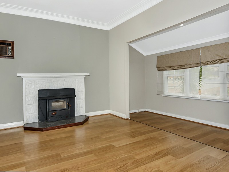 13 View Street, Collie WA 6225