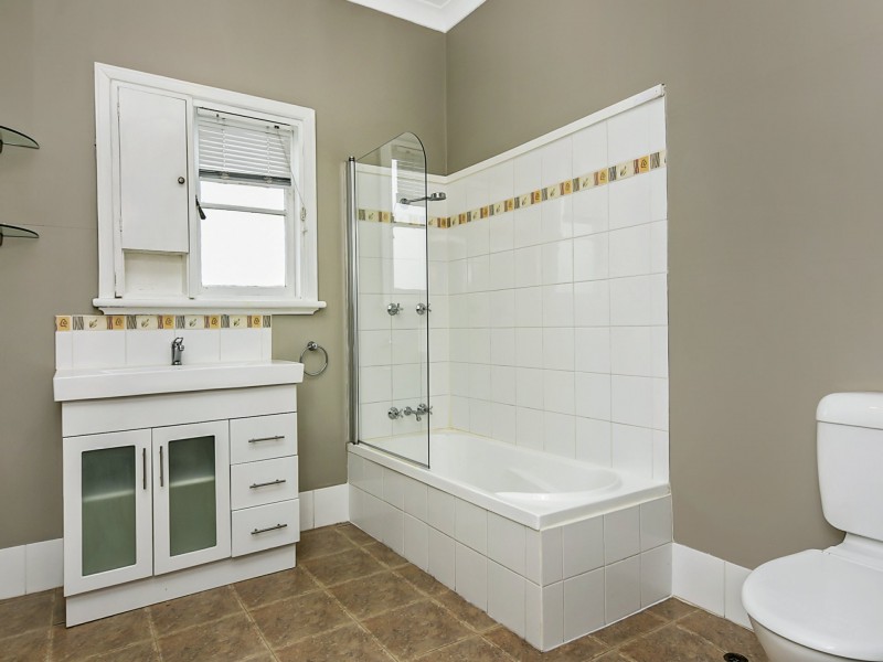 13 View Street, Collie WA 6225