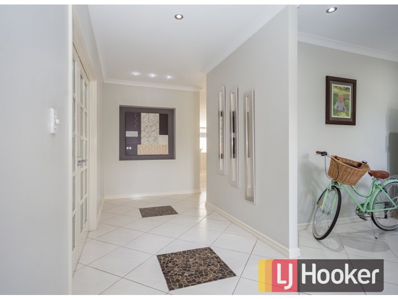 11 Pearl Link, Australind WA 6233