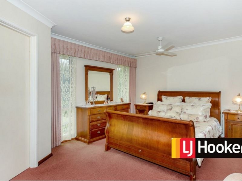 77 Swanstone Street, Collie WA 6225