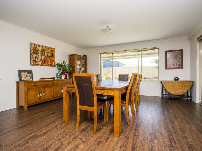 22 Mackay Road, Dalyellup WA 6230