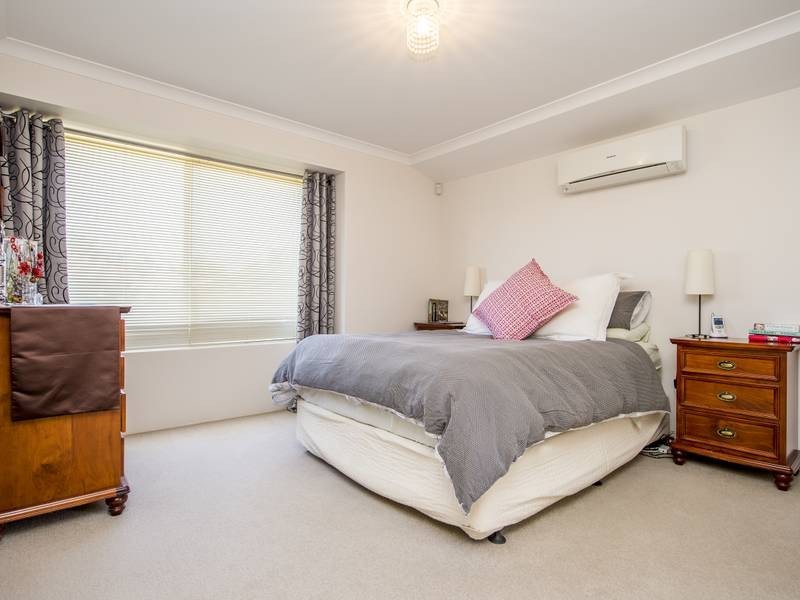 22 Mackay Road, Dalyellup WA 6230