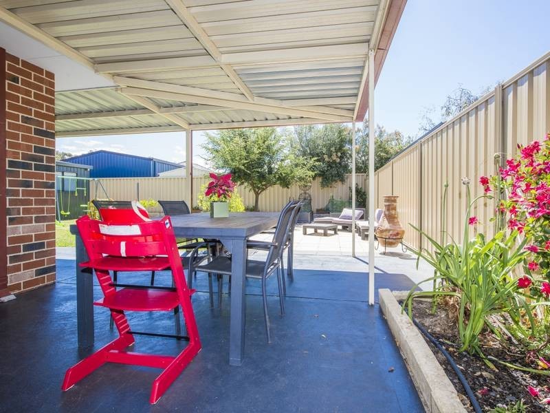 22 Mackay Road, Dalyellup WA 6230