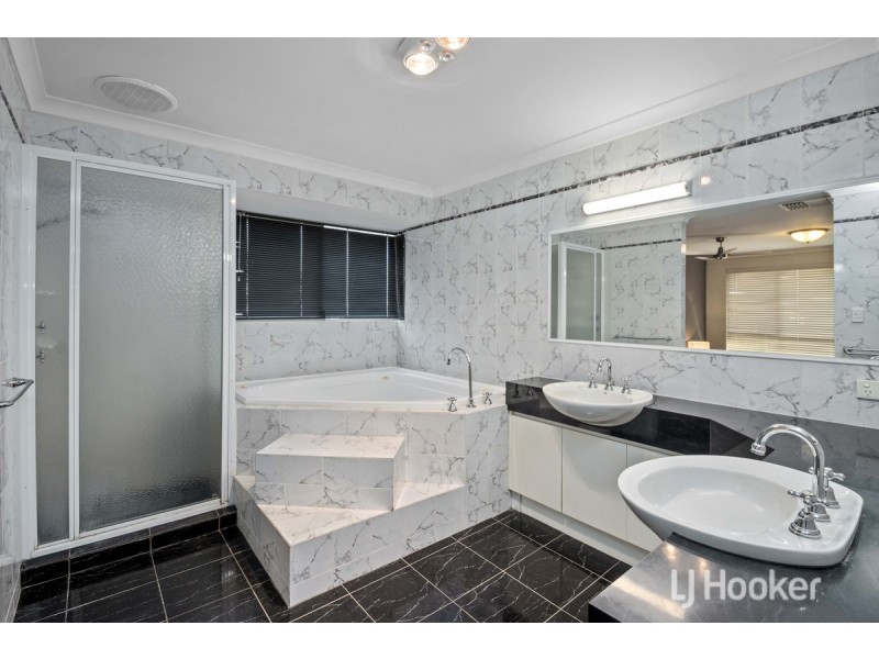 18 Albion Rise, Australind WA 6233