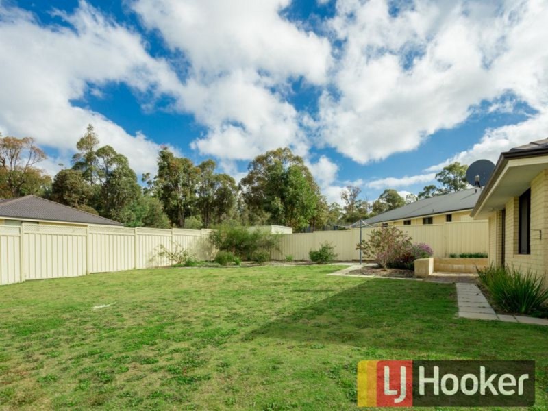 19 Birch Place, Collie WA 6225