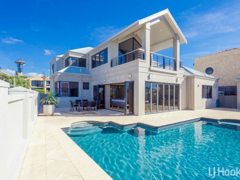 33 Marlston Drive, Bunbury WA 6230