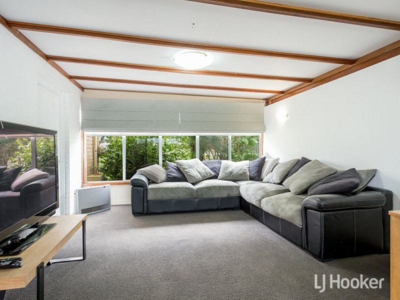 27 Steere Crescent, Carey Park WA 6230