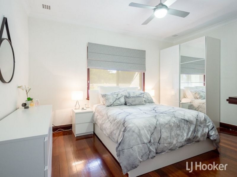 27 Steere Crescent, Carey Park WA 6230