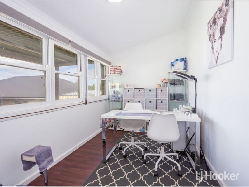 27 Steere Crescent, Carey Park WA 6230