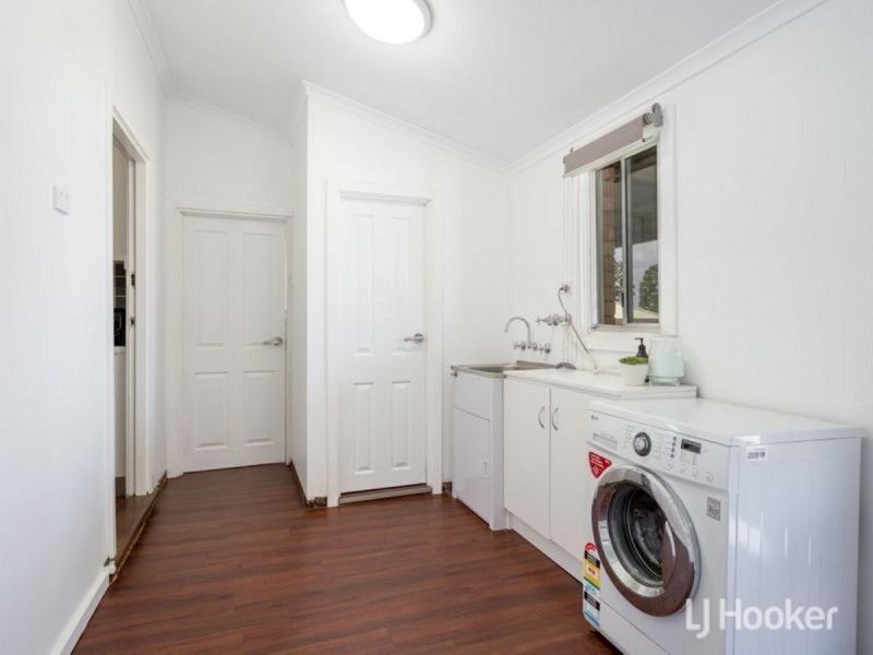 27 Steere Crescent, Carey Park WA 6230