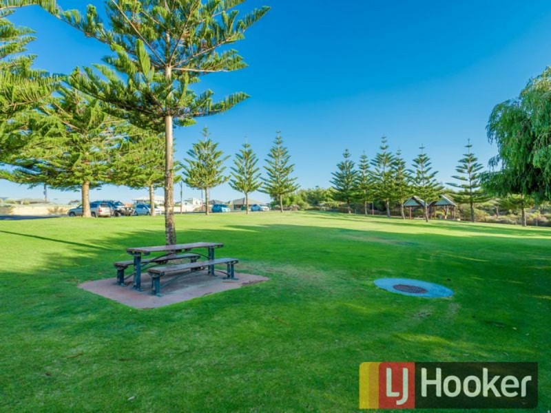 286 Norton Promenade, Dalyellup WA 6230