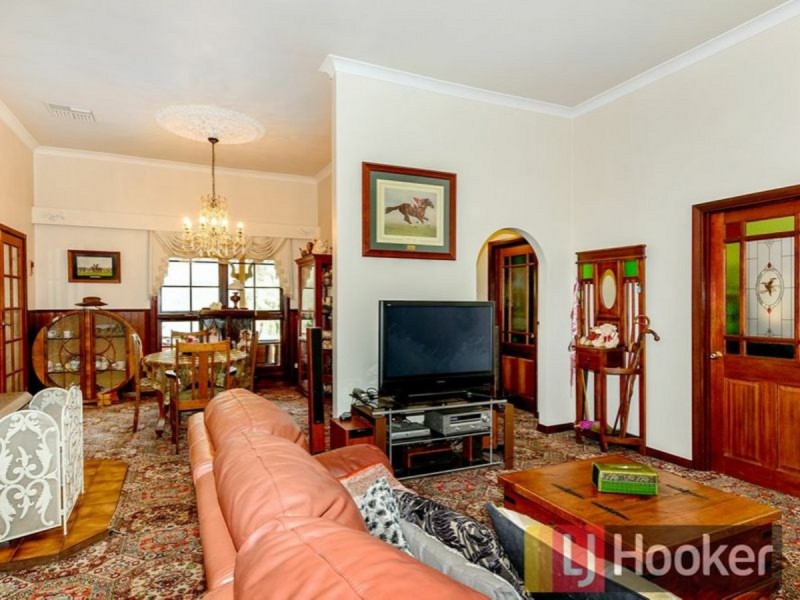 173 Throssell Street, Collie WA 6225