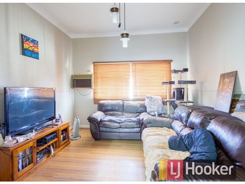 66 Deakin Street, Collie WA 6225