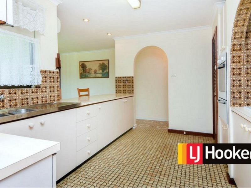 27 Swanstone Street, Collie WA 6225