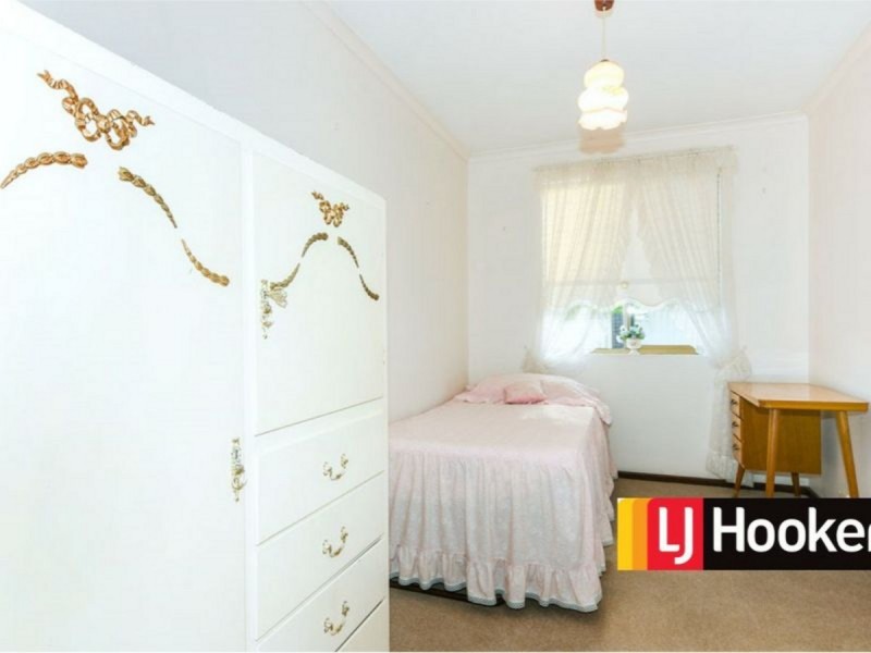 27 Swanstone Street, Collie WA 6225