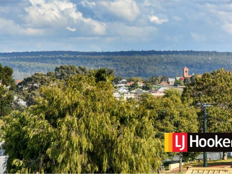 27 Swanstone Street, Collie WA 6225
