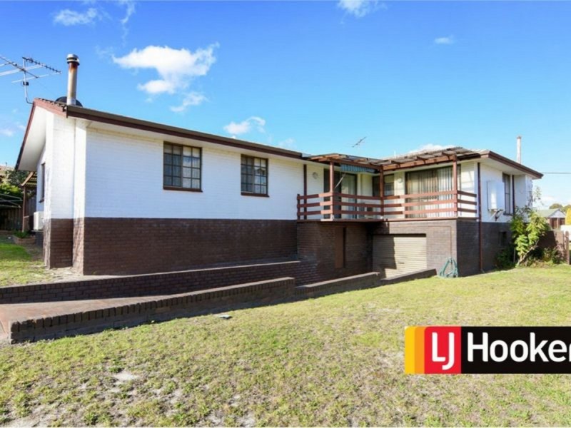27 Swanstone Street, Collie WA 6225