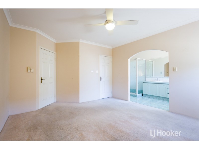 2 Birkdale Place, Pelican Point WA 6230