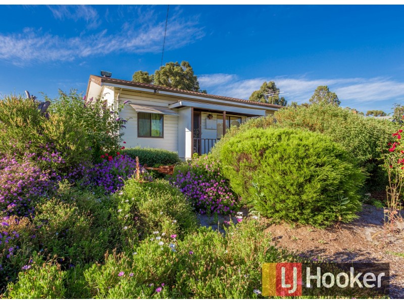 23 Simpson Street, Collie WA 6225