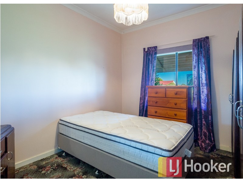 23 Simpson Street, Collie WA 6225