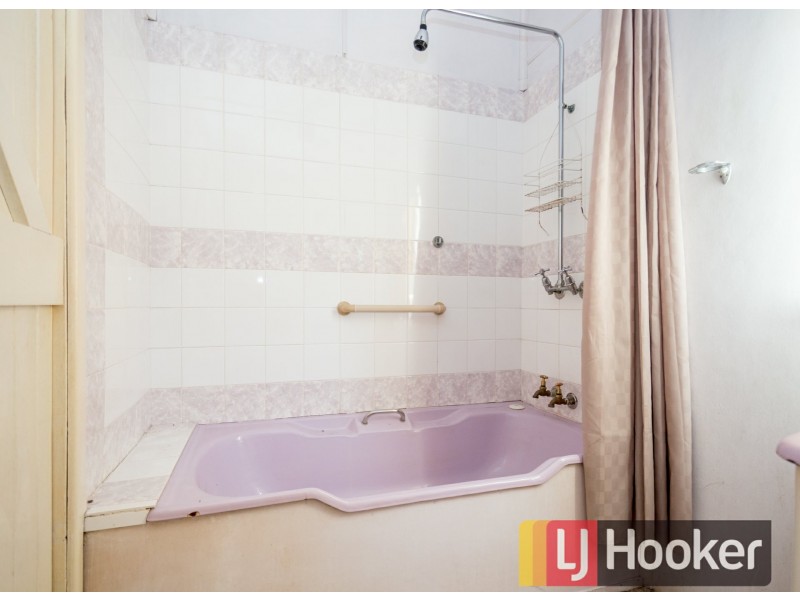 23 Simpson Street, Collie WA 6225