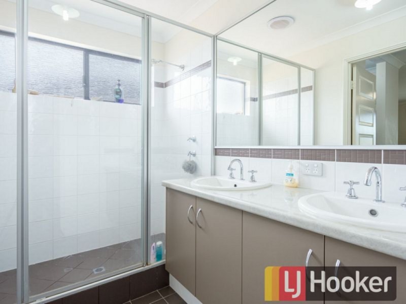 13 Diamond Street, Dalyellup WA 6230