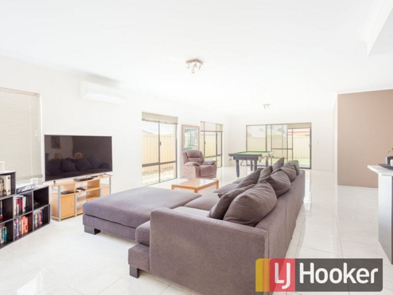 13 Diamond Street, Dalyellup WA 6230
