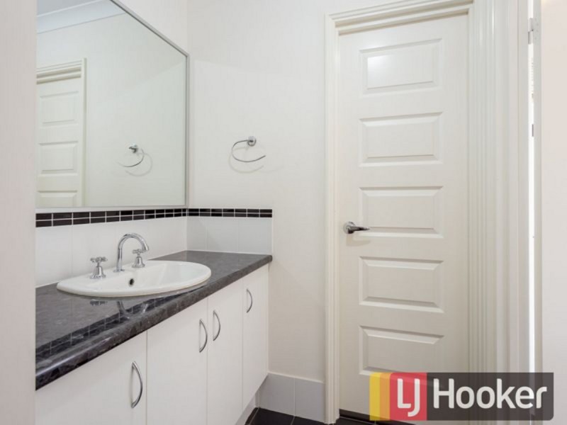 13 Diamond Street, Dalyellup WA 6230