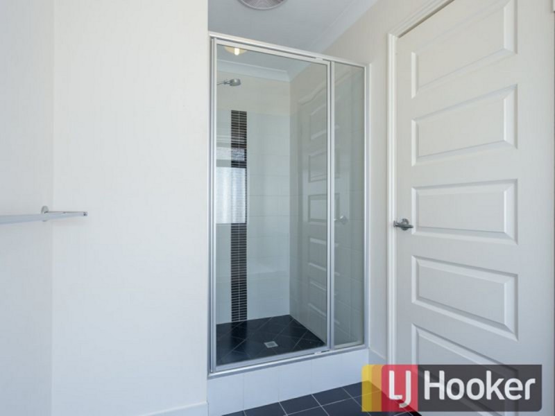 13 Diamond Street, Dalyellup WA 6230