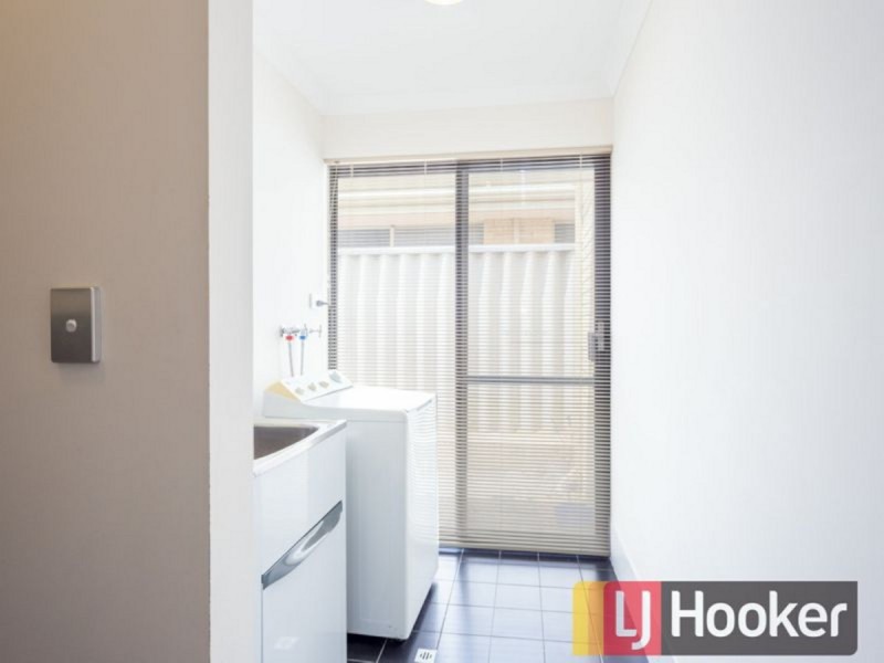 13 Diamond Street, Dalyellup WA 6230