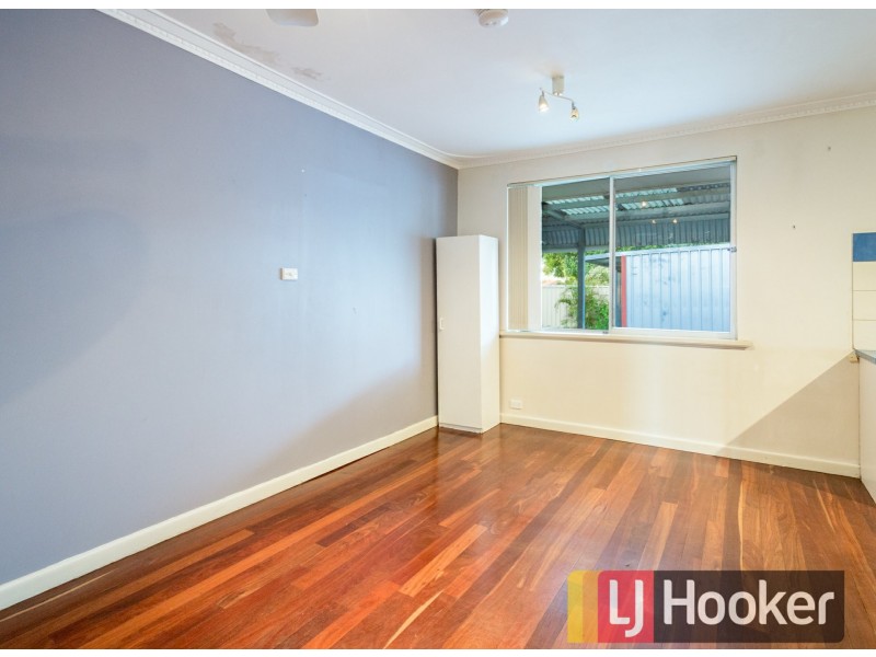 16 Hutchinson Road, Burekup WA 6227