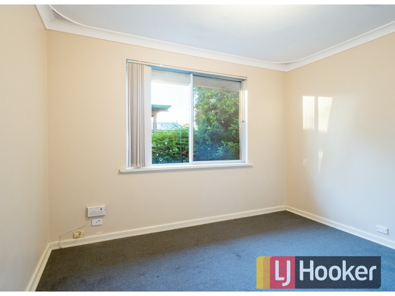 16 Hutchinson Road, Burekup WA 6227