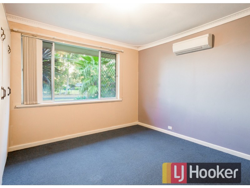 16 Hutchinson Road, Burekup WA 6227