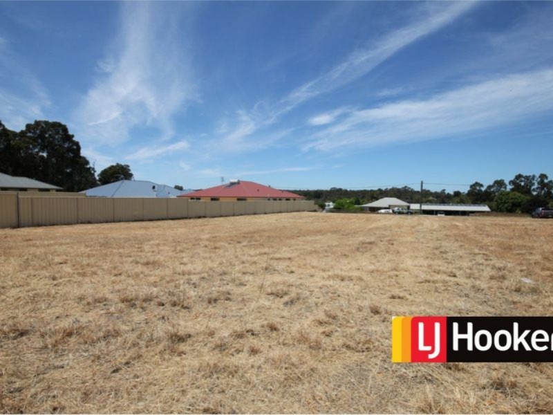 5 Evans Street, Collie WA 6225