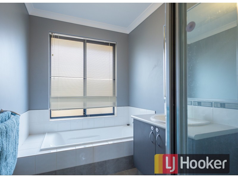 19 Denison Link, Millbridge WA 6232