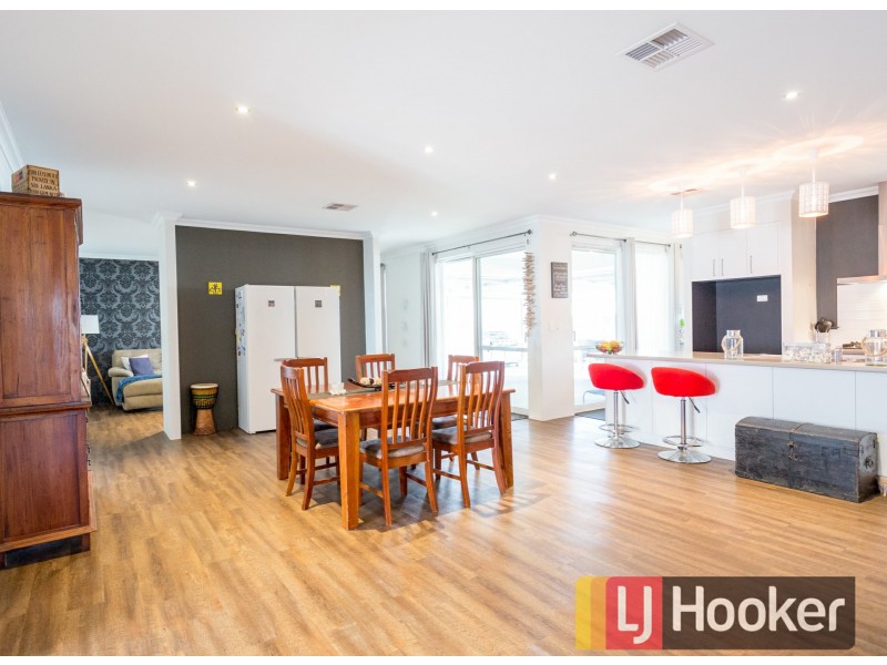 73 Millbridge Boulevard, Millbridge WA 6232