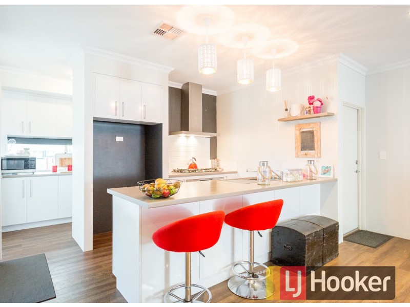 73 Millbridge Boulevard, Millbridge WA 6232