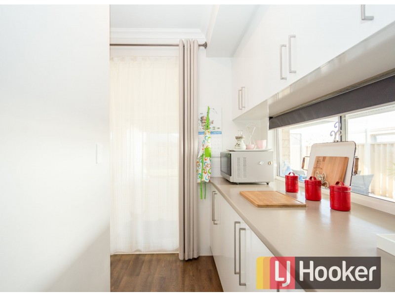 73 Millbridge Boulevard, Millbridge WA 6232