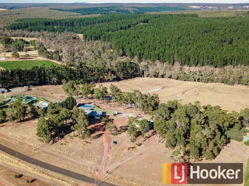 36 Banks Avenue Harris River, Collie WA 6225