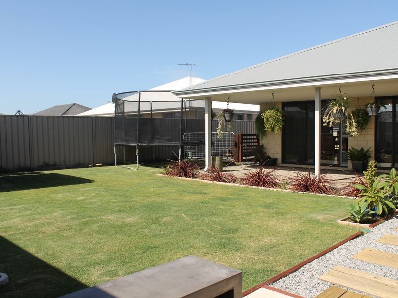 48 Range Rd, Capel WA 6271