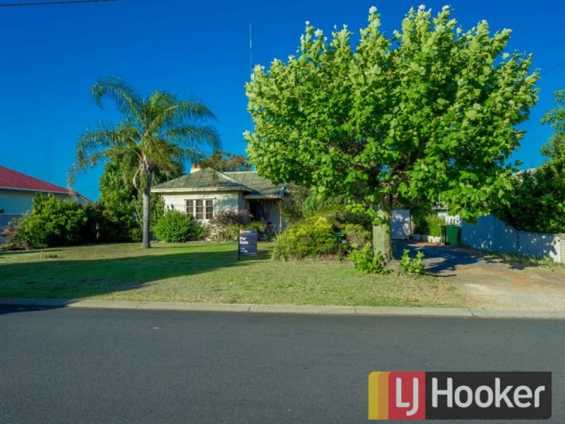 5 Lowe Street, Carey Park WA 6230