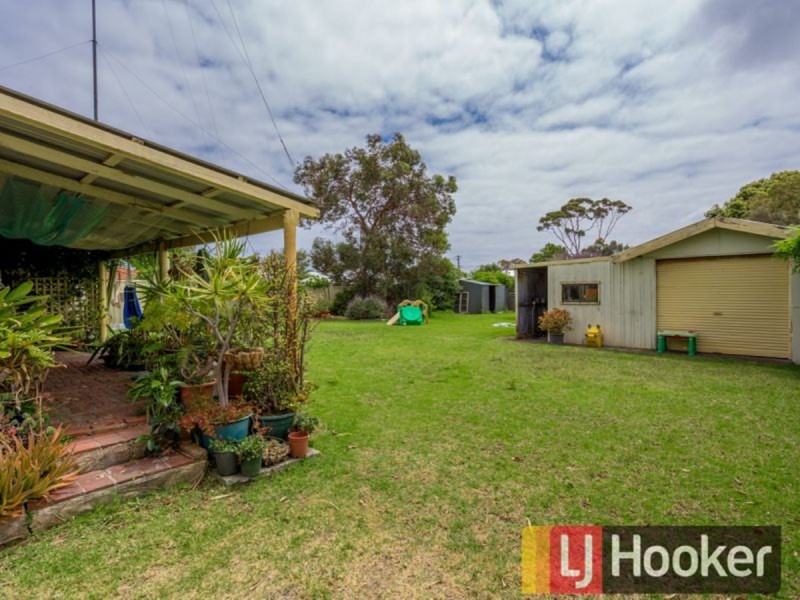 5 Lowe Street, Carey Park WA 6230