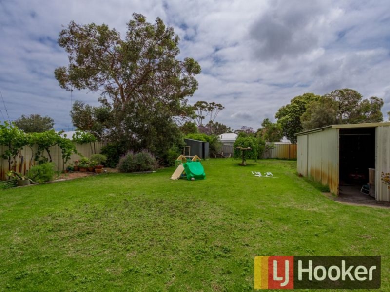 5 Lowe Street, Carey Park WA 6230